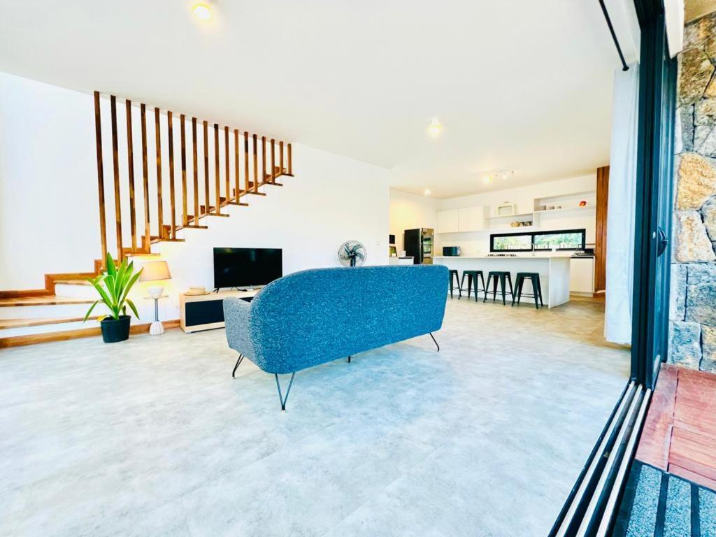 Into The Sun - Modern Holiday Home Албион Екстериор снимка